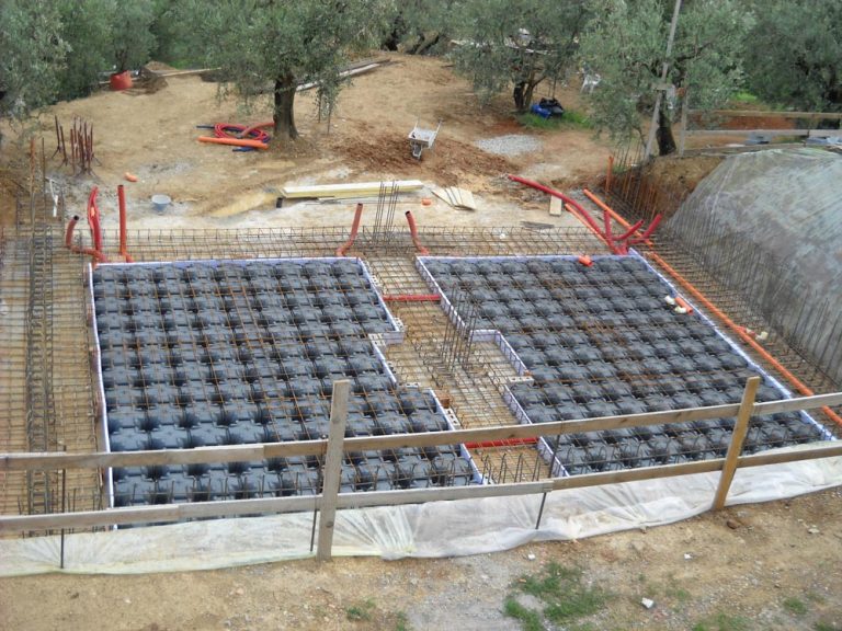 Solaio con igloo e fondazioni